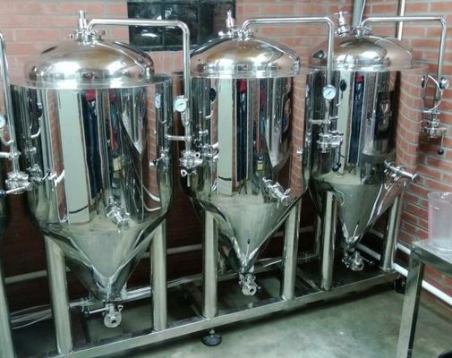 مخزن روکش بالش جی ام پی دارویی 5000L